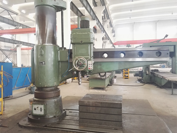 Z3080 搖臂鉆床 Z3080 搖臂鉆床